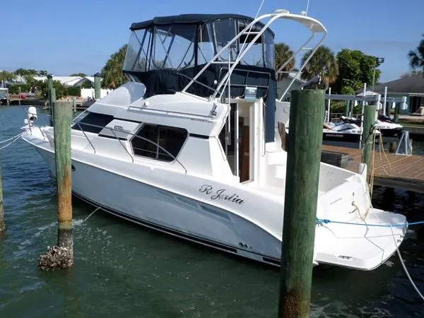 Slide: The Image of Silverton 35 Convertible 2001 - 1
