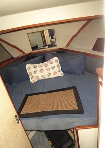 Slide: The Image of Chris-Craft Corinthian Motor Yacht 1979 - 10