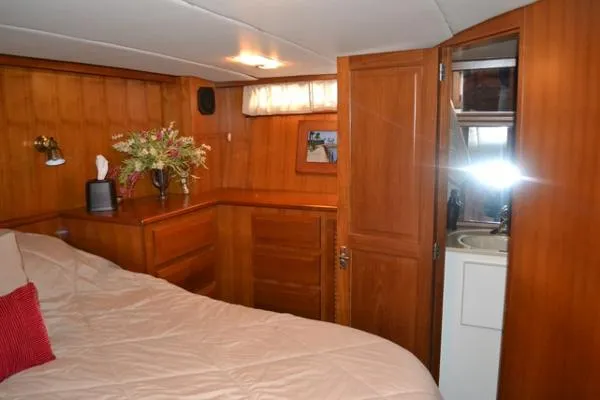 Slide: The Image of NOVA MARINE Motor Yacht 1989 - 9