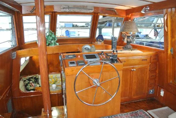 Slide: The Image of Gulfstar Custom 53/60 MKII Trawler 1976 - 4