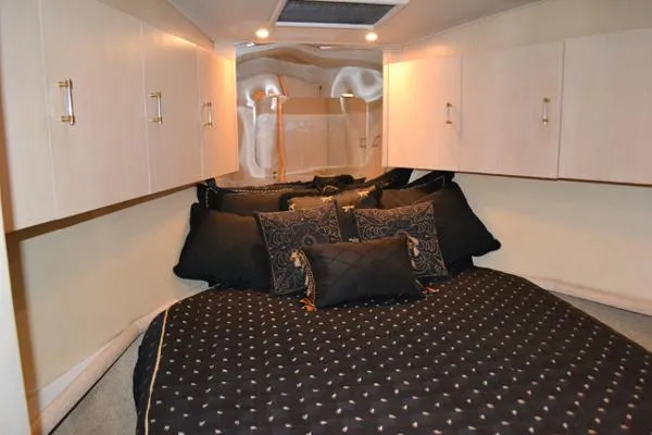 Slide: The Image of Ocean Yachts Cockpit Motor Yacht 1997 - 11