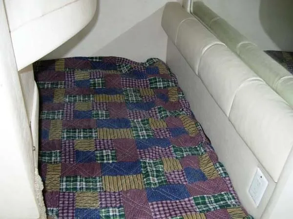 Slide: The Image of Sea Ray 270 Sundancer 2000 - 3