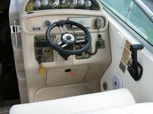 Slide: The Image of Sea Ray 270 Sundancer 2000 - 9