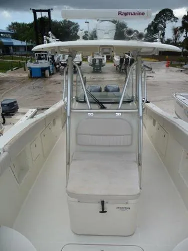 Slide: The Image of Hydra Sports 2900 Vector 2006 - 8