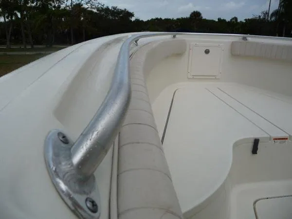 Slide: The Image of Hydra Sports 2900 Vector 2006 - 9