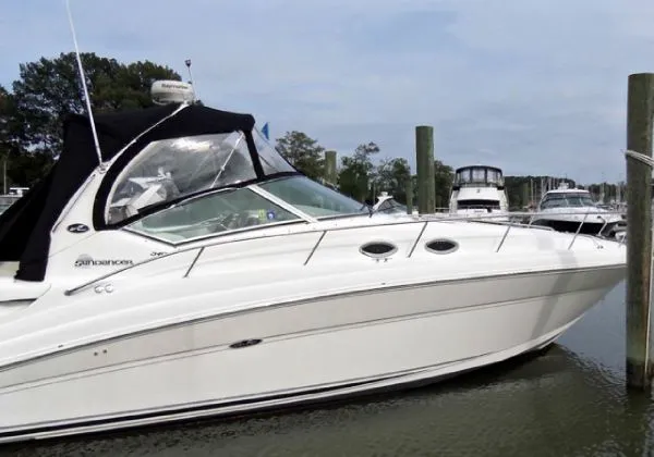 Slide: The Image of Sea Ray Sundancer 2004 - 10