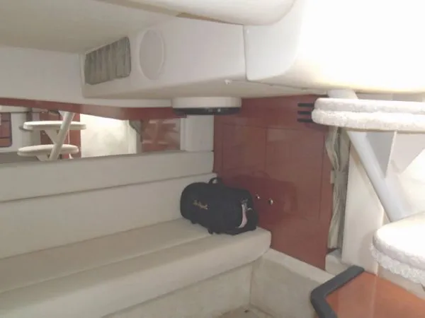 Slide: The Image of Sea Ray Sundancer 2004 - 9