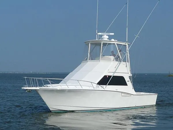 Slide: The Image of Cabo Flybridge Convertible 2006 - 0
