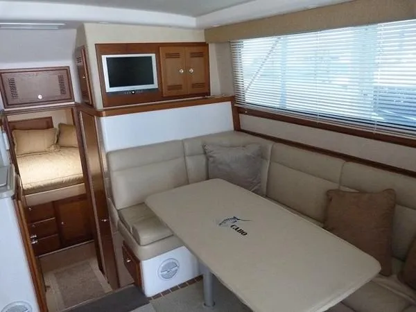 Slide: The Image of Cabo Flybridge Convertible 2006 - 6