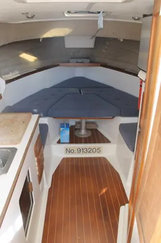 Slide: The Image of Luhrs Alura 30 Classic 1987 - 1