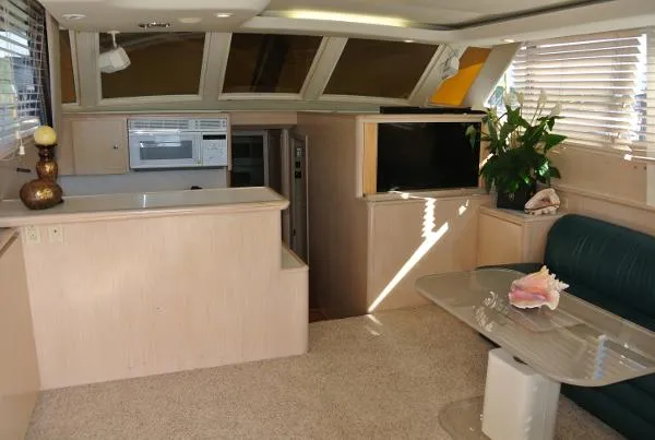 Slide: The Image of Tiara 43 Convertible 1995 - 7
