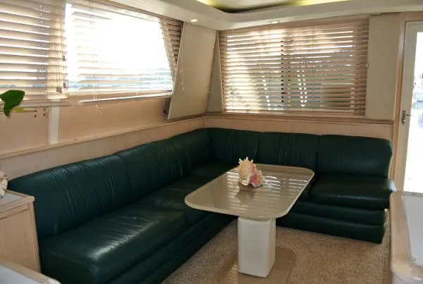 Slide: The Image of Tiara 43 Convertible 1995 - 8