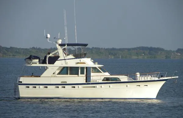 Slide: The Image of Hatteras Flybridge Motor Yacht 1986 - 0