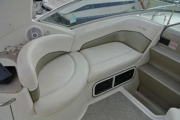 Slide: The Image of Sea Ray 26 SunDancer 2005 - 11