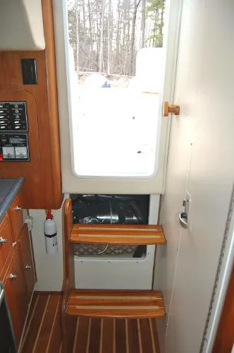 Slide: The Image of Pursuit 3070 Offshore Express 2005 - 1
