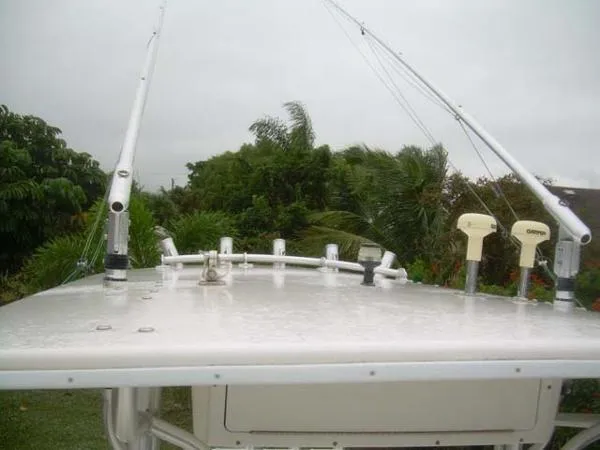 Slide: The Image of Regulator Marine 23 FS 2005 - 10