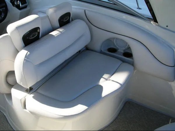 Slide: The Image of Crownline Boats 320LS Bowrider 2006 - 5