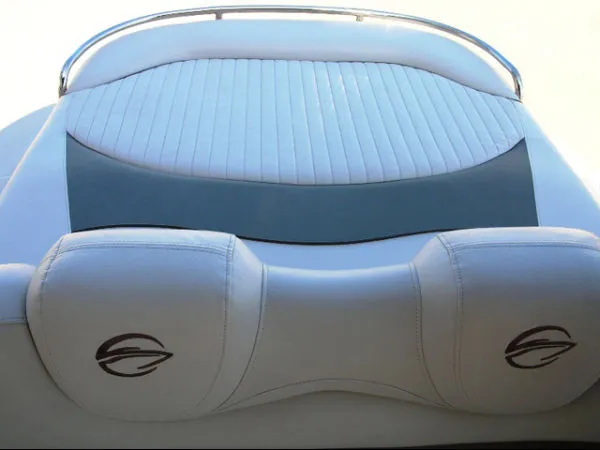 Slide: The Image of Crownline Boats 320LS Bowrider 2006 - 7