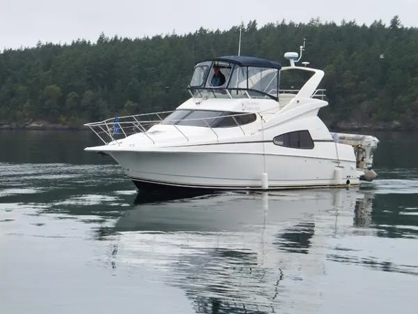 Slide: The Image of Silverton 330 Sport Bridge 2003 - 6