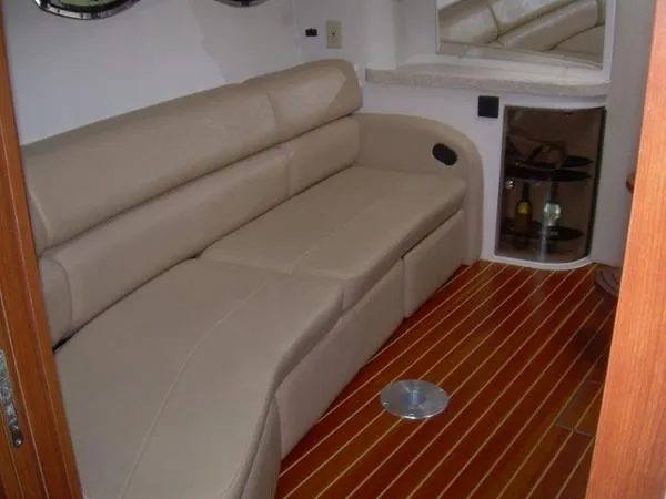 Slide: The Image of Regal 4060 Hardtop Express 2008 - 4