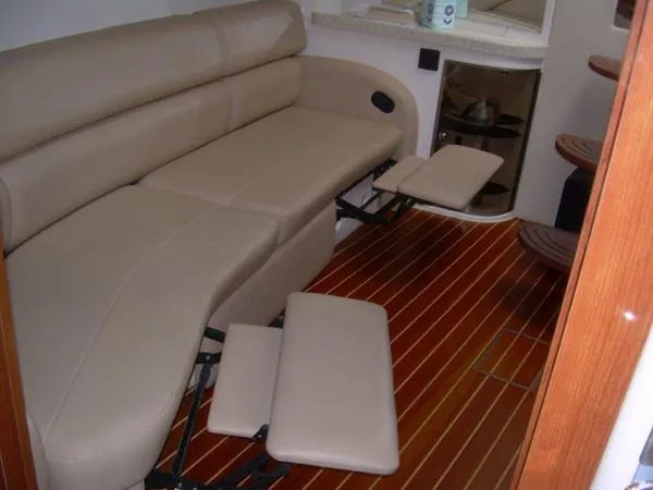 Slide: The Image of Regal 4060 Hardtop Express 2008 - 6