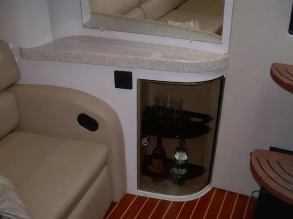 Slide: The Image of Regal 4060 Hardtop Express 2008 - 7