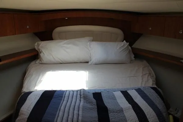 Slide: The Image of Tiara 39 Convertible 2006 - 4
