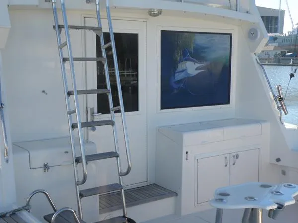 Slide: The Image of Hatteras Convertible Sportfish 1988 - 10