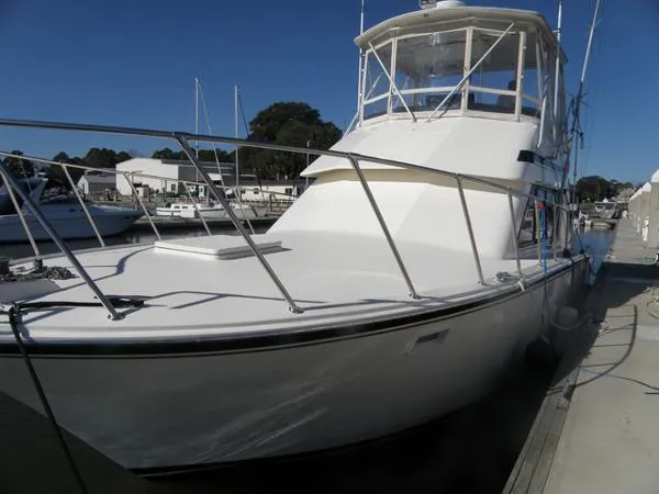 Slide: The Image of Hatteras Convertible Sportfish 1988 - 8