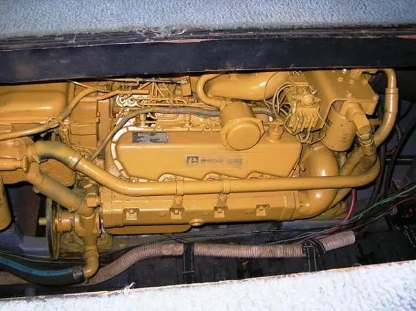 Slide: The Image of Sea Ray 390 Sedan Bridge 1983 - 11