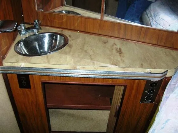 Slide: The Image of Sea Ray 390 Sedan Bridge 1983 - 4