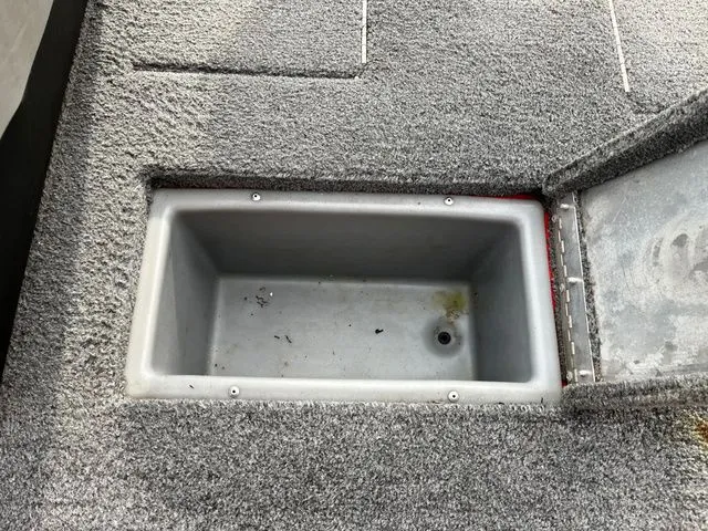 Slide: The Image of Tracker PRO 175 TXW 2018 - 15