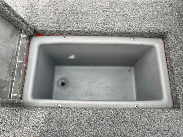 Slide: The Image of Tracker PRO 175 TXW 2018 - 19