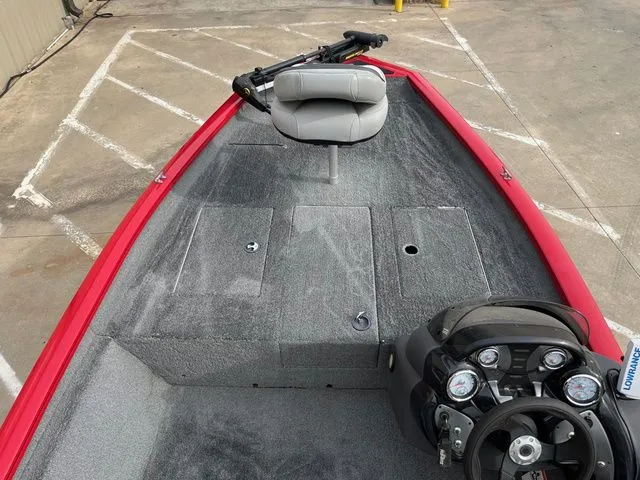 Slide: The Image of Tracker PRO 175 TXW 2018 - 7