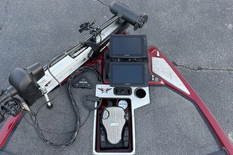 Slide: The Image of 2021 Vexus VX20 boat dashboard with Garmin displays and Minn Kota trolling motor. - 11