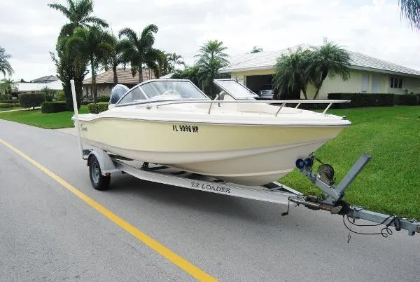 Slide: The Image of Scout 185 DC Dorado Runabout 2007 - 1