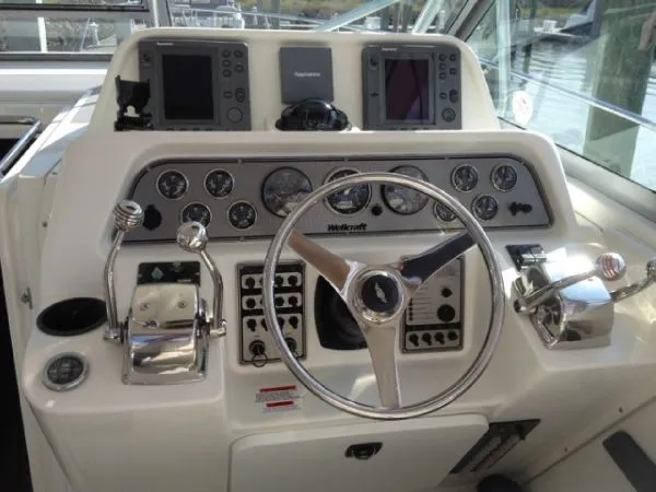 Slide: The Image of Wellcraft COASTAL 2002 - 11