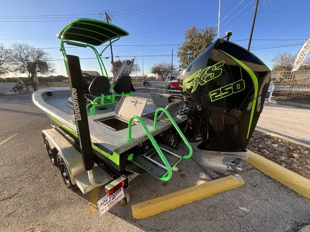 Slide: The Image of Haynie 23 Cat 2020 - 2