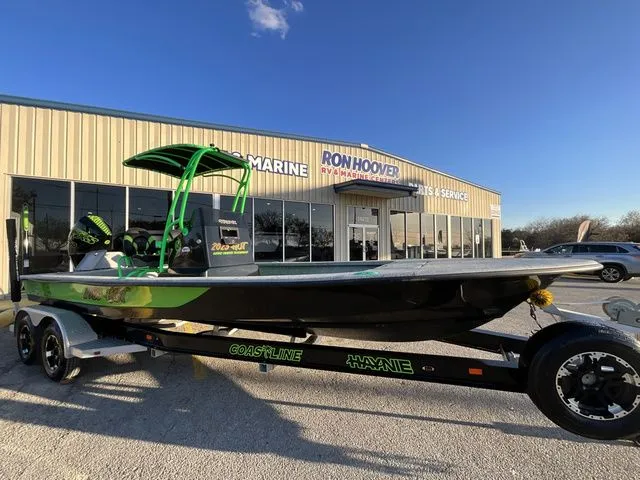 Slide: The Image of Haynie 23 Cat 2020 - 4