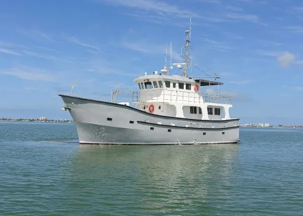 Slide: The Image of Dixon Boat Builders Pilothouse Expedition Style 1996 - 0