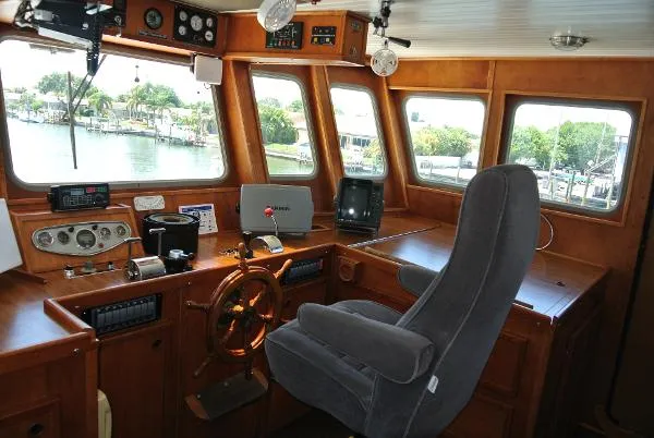 Slide: The Image of Dixon Boat Builders Pilothouse Expedition Style 1996 - 5