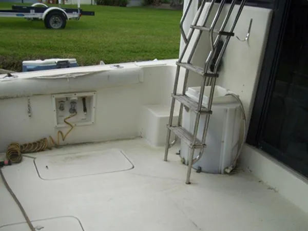 Slide: The Image of Silverton 37 Convertible 1990 - 2