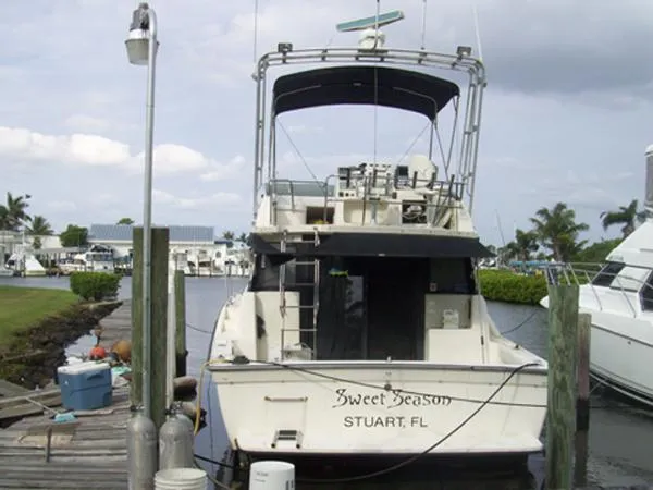 Slide: The Image of Silverton 37 Convertible 1990 - 3