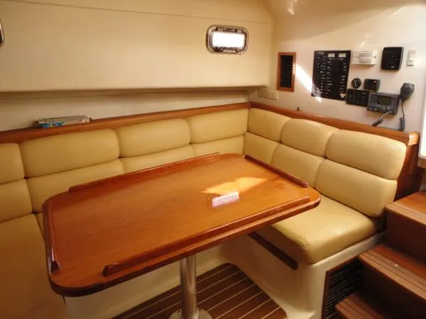 Slide: The Image of Mainship Pilot Rum Runner HTP 2004 - 3