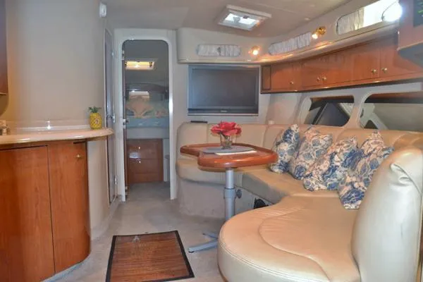 Slide: The Image of Sea Ray 400 Sundancer 2000 - 1