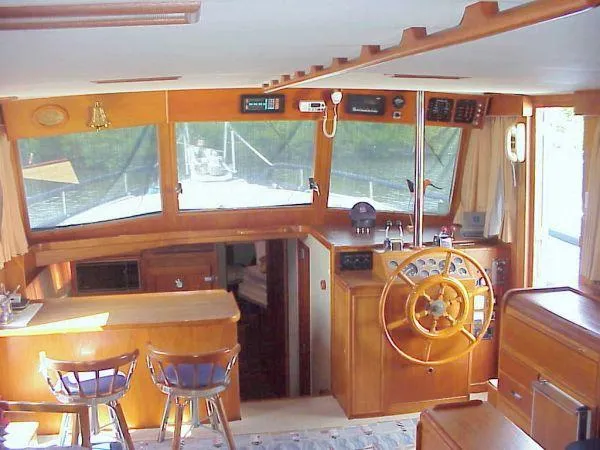 Slide: The Image of Grand Banks Classic 1987 - 4