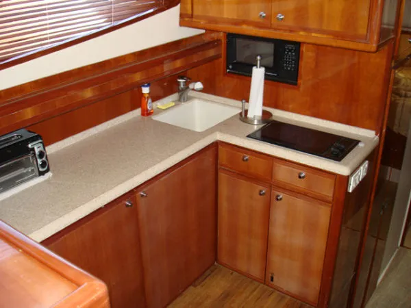 Slide: The Image of Bertram 450 Convertible 2003 - 6