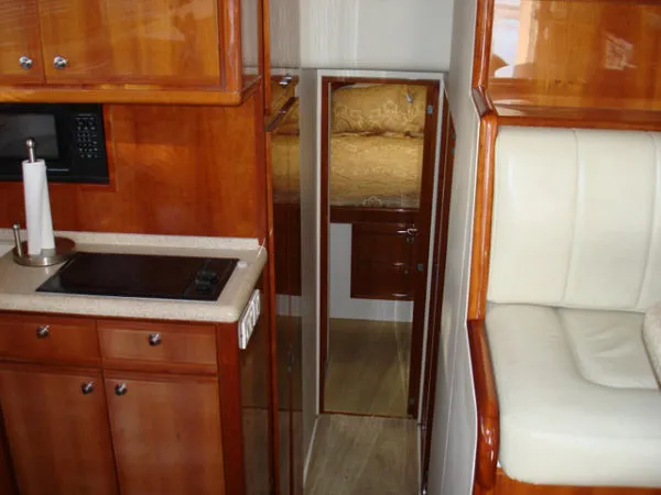 Slide: The Image of Bertram 450 Convertible 2003 - 8