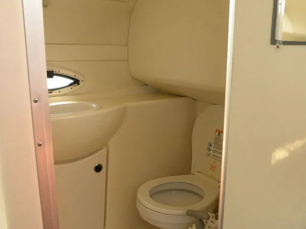 Slide: The Image of Bayliner Ciera 2455 2001 - 9