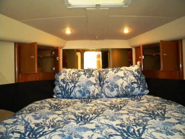 Slide: The Image of Viking Sport Cruiser, Flybridge MY 1997 - 11